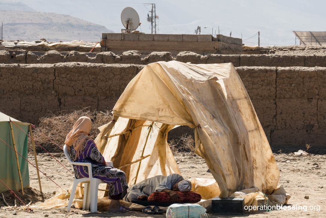 earthquake-survivors-1