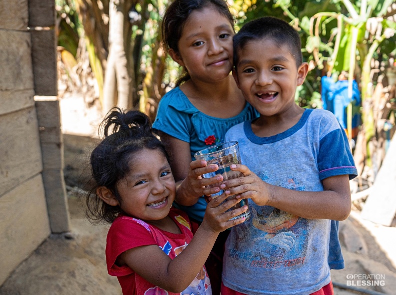 Clean Water Systems_4 single mother in honduras